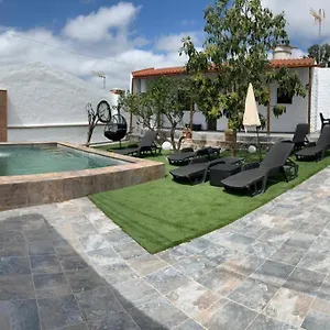 https://casa-juani.in-canary-islands.com
