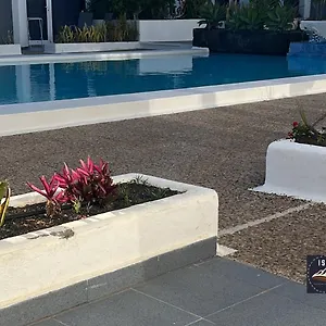 https://cristian-puerto-del-carmen-los-delfines.puertodelcarmen-hotels.org